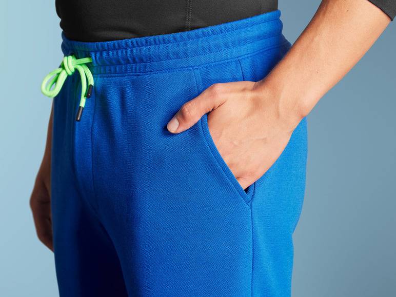 CRIVIT Herren Sweatshorts mit HeiQ Mint Technologie Online