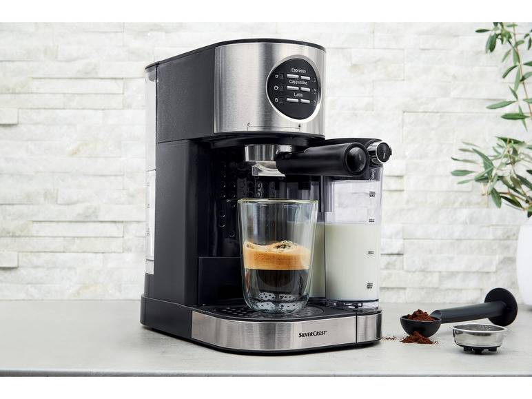 SILVERCREST® KITCHEN TOOLS Espressomaschine mit Milchaufschäumer »SEMM 1470 A2« Saisonale Angebote