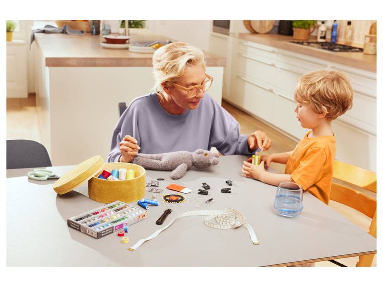 crelando® Syngarn-Allesnäher-Set, 48-teilig Große Rabatte