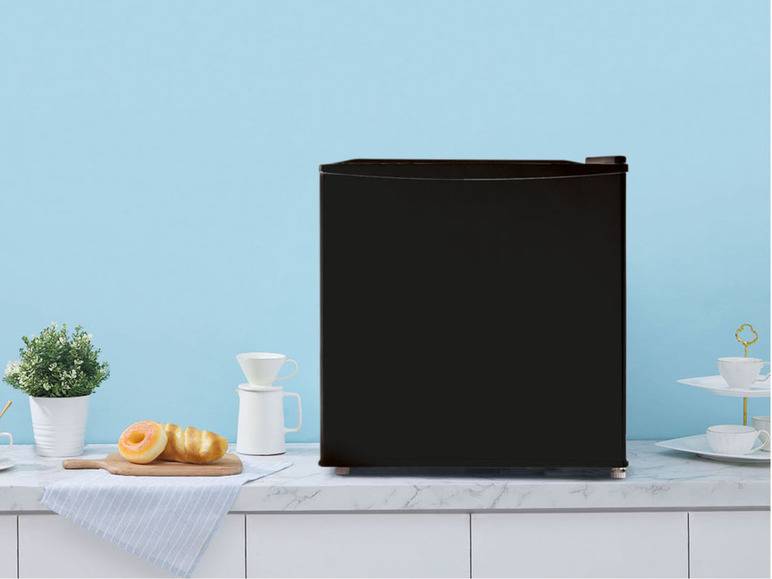 Comfee Mini-Kühlschrank »RCD76DK2«, mit Eisfach Super Rabatt