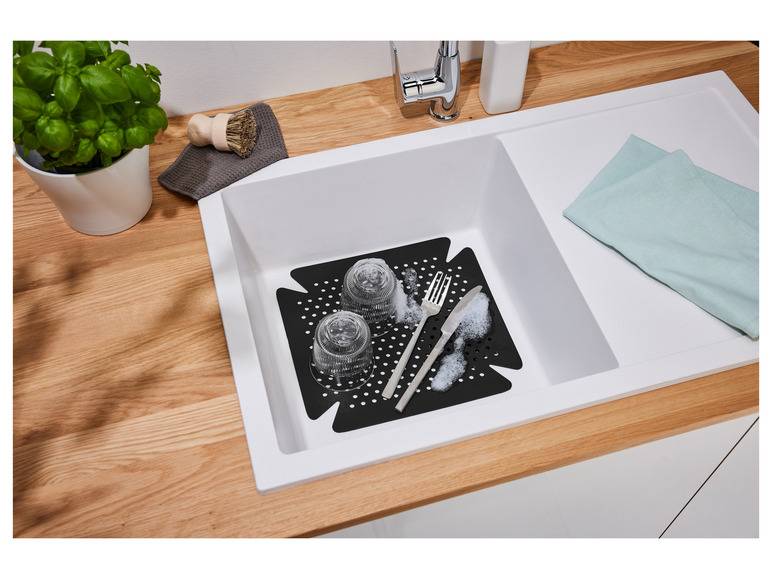 LIVARNO home Spülbeckeneinlage mit Lochung, schwarz Black Friday Preise