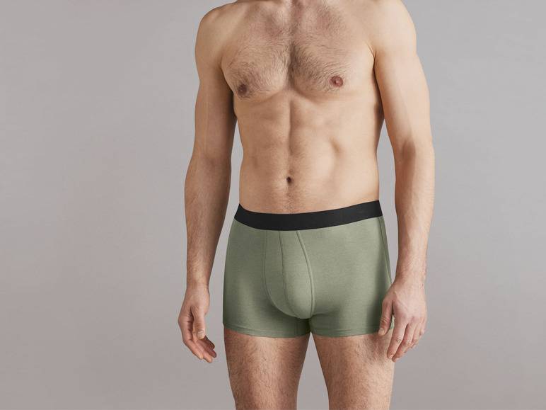 LIVERGY® Herren Boxer, 3 Stück, mit hohem Baumwollanteil Saisonale Angebote