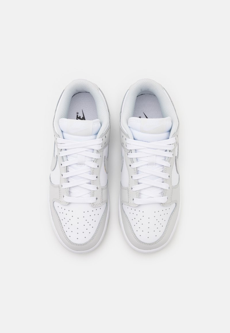 Nike Sportswear Nike Sportswear DUNK LOW - Trainers Wochenangebot