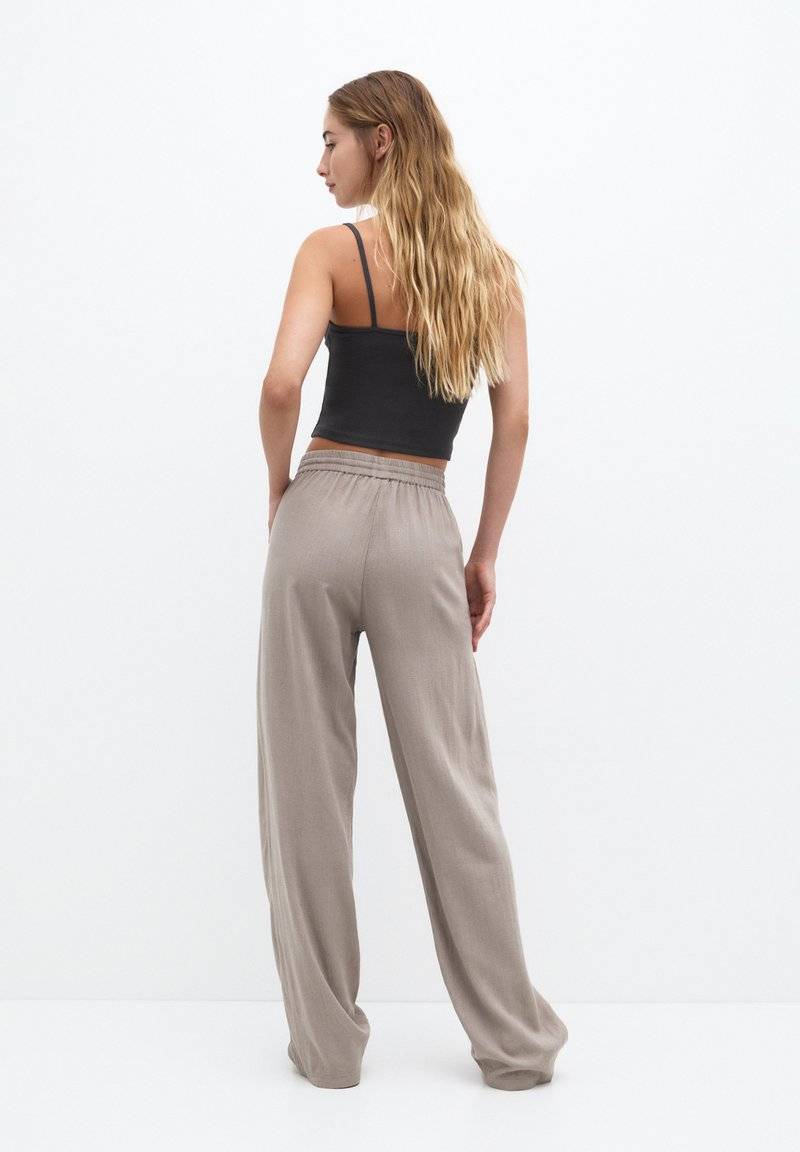 PULL&BEAR PULL&BEAR Trousers - stone Letzte 2 Tage