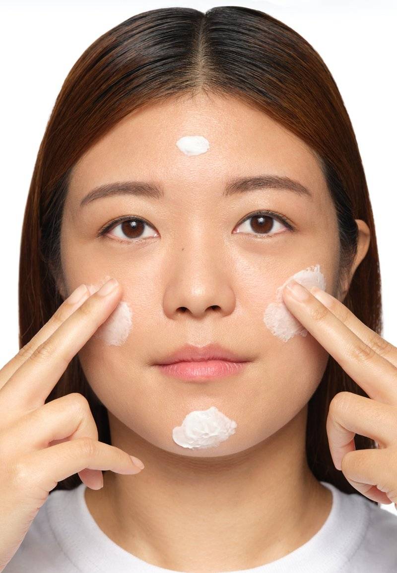 The Ordinary The Ordinary VITAMIN C SUSPENSION 23% + HA SPHERES 2% - Serum Cyber Monday
