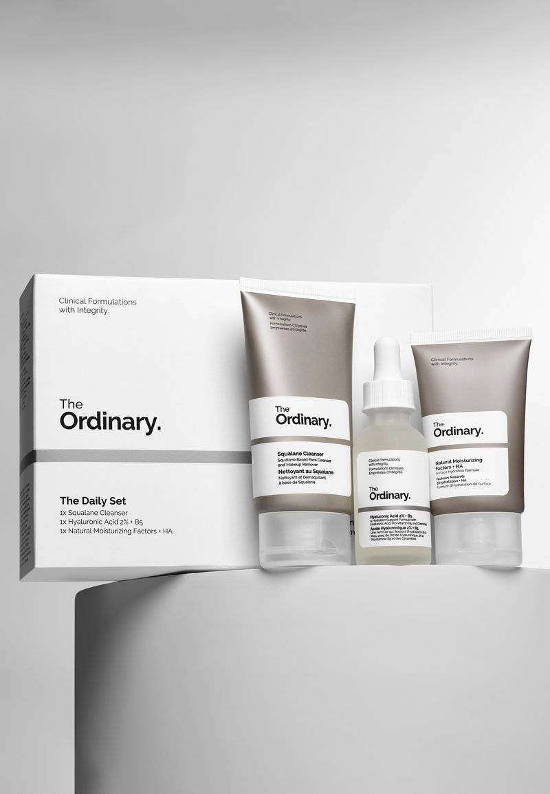 The Ordinary The Ordinary THE DAILY SET - Skincare set Exklusive Angebote
