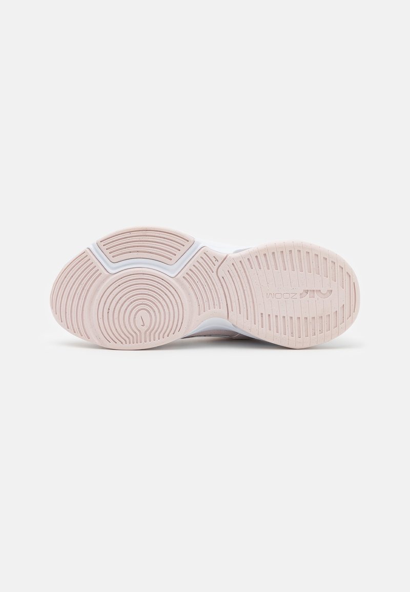 Nike Performance Nike Performance ZOOM BELLA 6 - Training shoe Neueste Stile