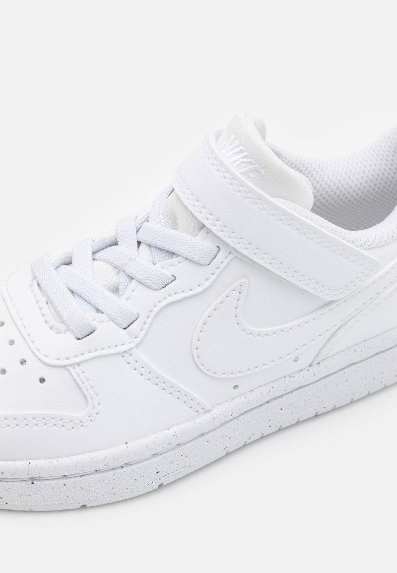 Nike Sportswear Nike Sportswear COURT BOROUGH RECRAFT UNISEX - Trainers - white Kostenloser Versand international