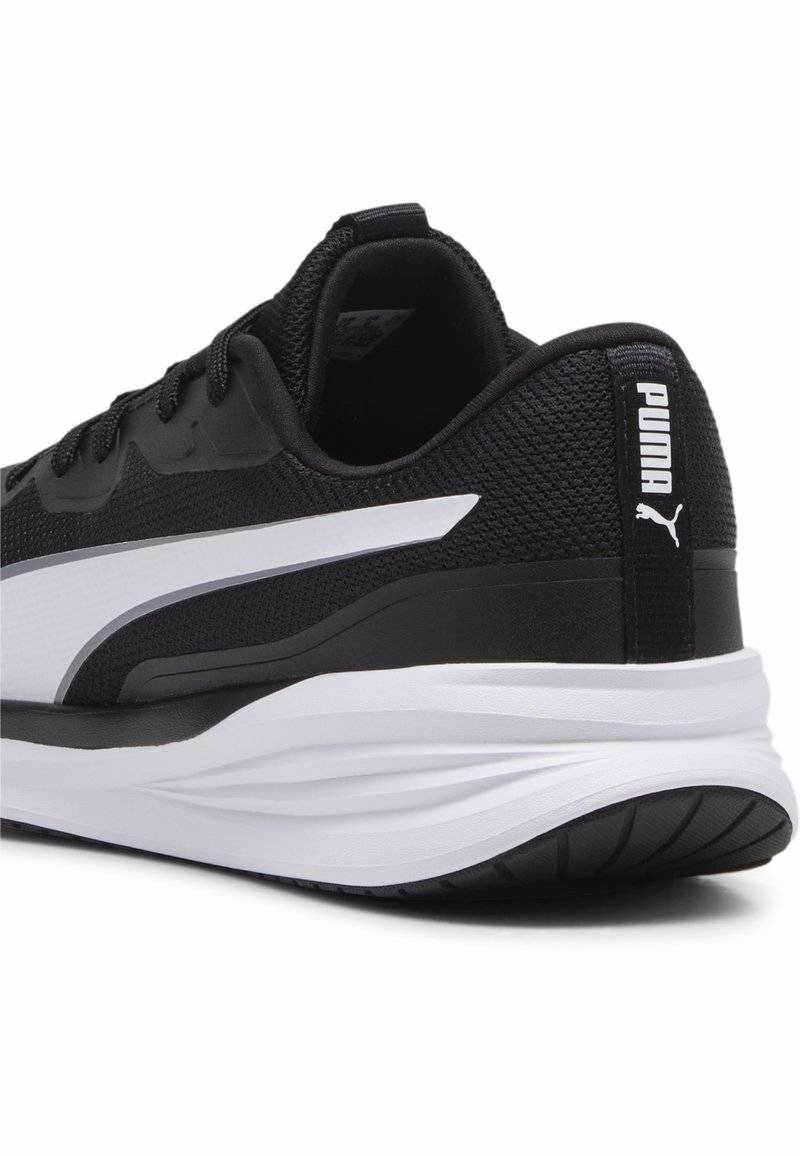 Puma Puma NIGHT RUNNER - Stability running shoes - black white Black Friday Preise