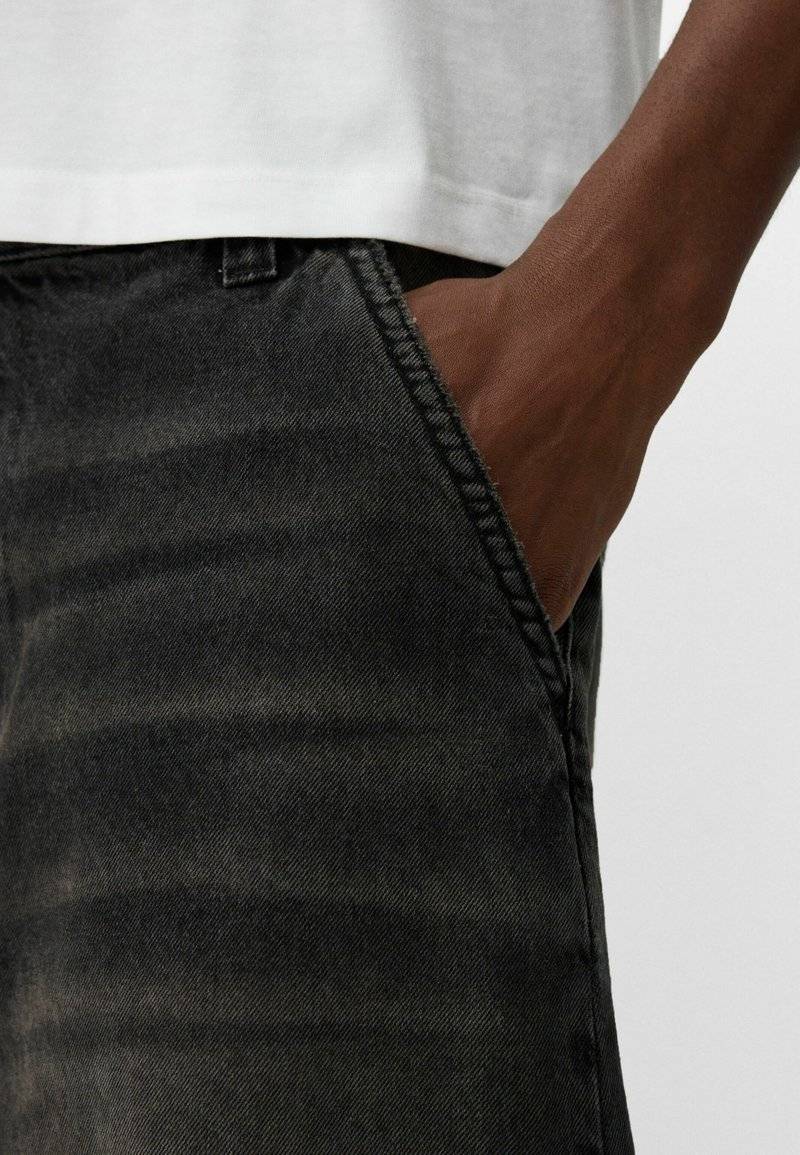 Bershka Bershka Relaxed fit jeans - black denim VIP-Rabatte
