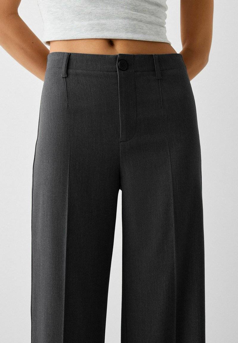 Bershka Bershka WIDE TAILORED - Trousers - mottled dark grey Sonderangebot der Fabrik