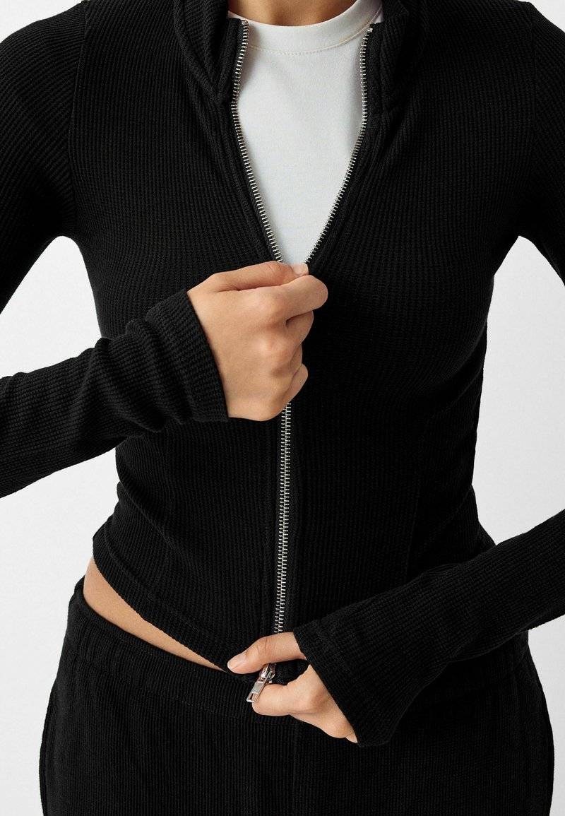 Bershka Bershka LONG SLEEVE - Cardigan - black Super Rabatt