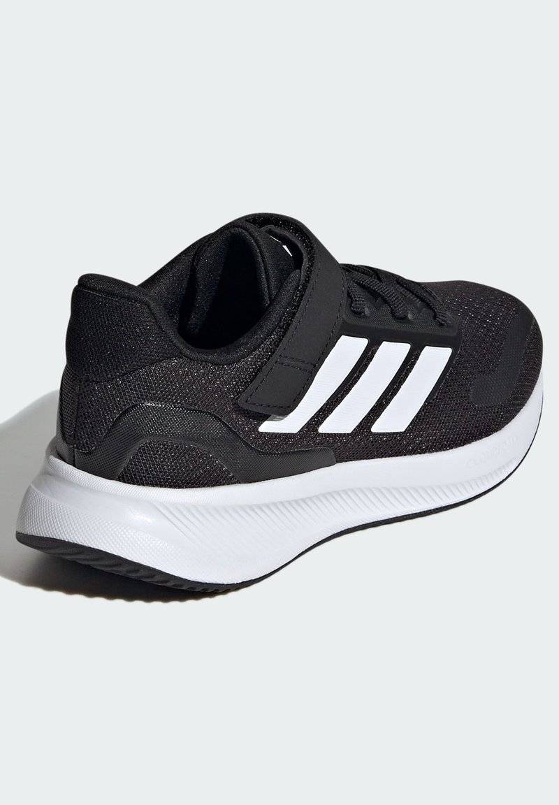 adidas Performance adidas Performance RUNFALCON 5 UNISEX - Neutral running shoes - core black cloud white cloud white Saisonale Angebote