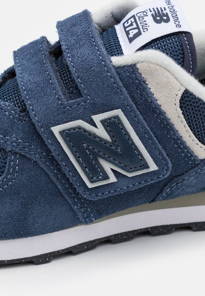 New Balance New Balance 574 UNISEX - Trainers - navy Riesige Ersparnisse