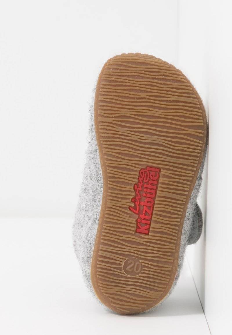 Living Kitzbühel Living Kitzbühel BABYKLETT UNIFARBEN - Slippers - nebel JETZT KAUFEN