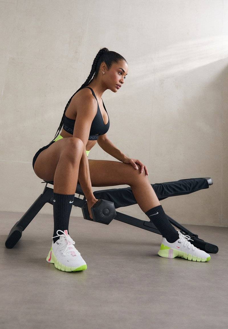 Nike Performance Nike Performance FREE METCON 5 - Training shoe Nur für heute