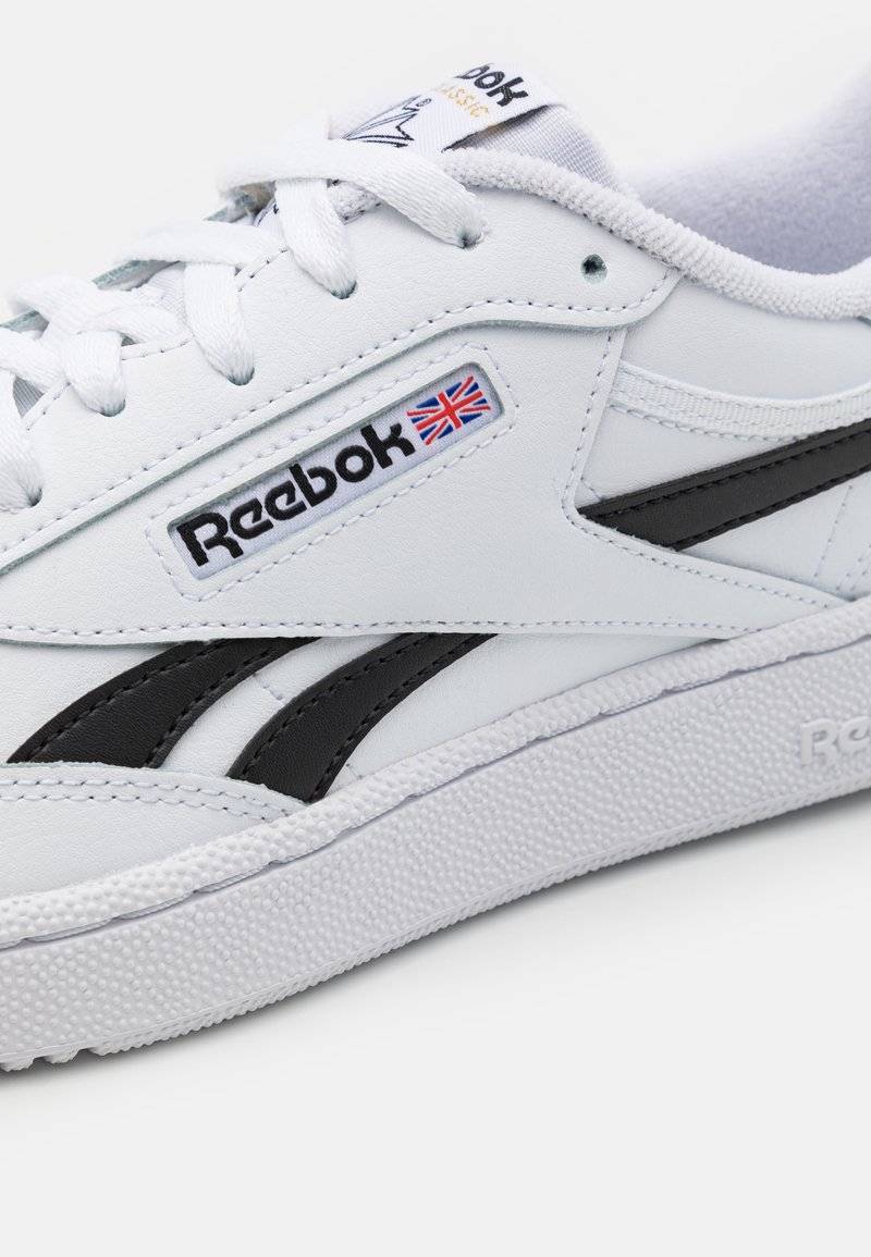 Reebok Classic Reebok Classic CLUB C REVENGE - Trainers Nur noch ein Tag übrig