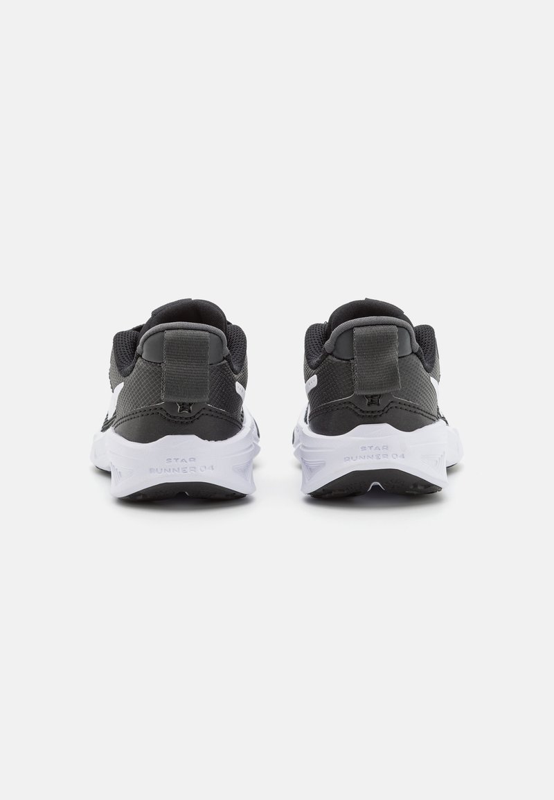 Nike Performance Nike Performance STAR RUNNER - Competition running shoes Super Rabatt