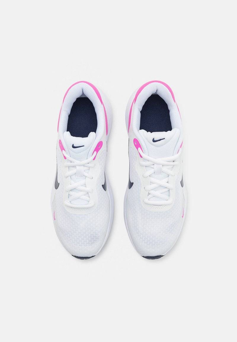Nike Performance Nike Performance REVOLUTION 7 - Competition running shoes Neuheiten