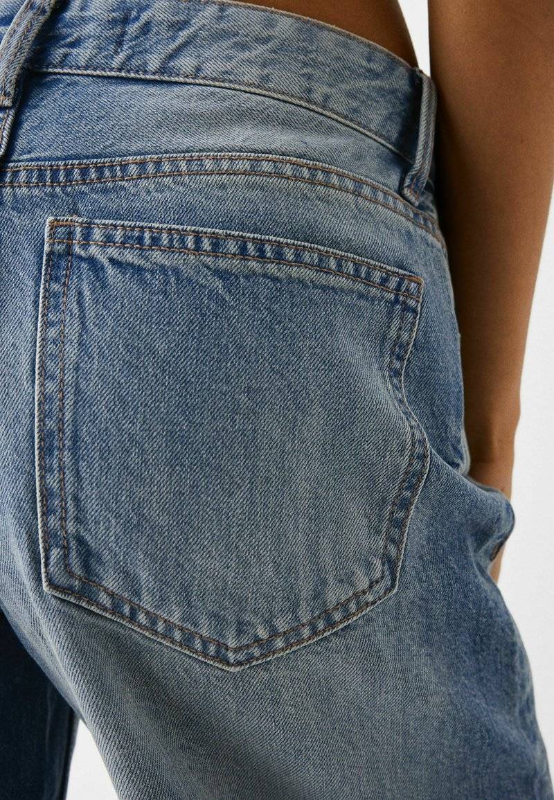 Bershka Bershka WIDE-LEG - Relaxed fit jeans Wochenangebot