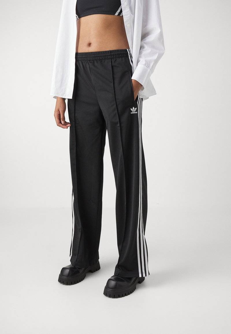 adidas Originals adidas Originals FBIRD LOOSE - Tracksuit bottoms - black Kostenlose Rückgabe