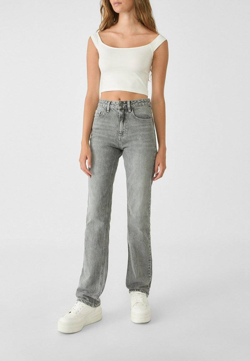 Stradivarius Stradivarius Straight leg jeans - grey denim JETZT KAUFEN