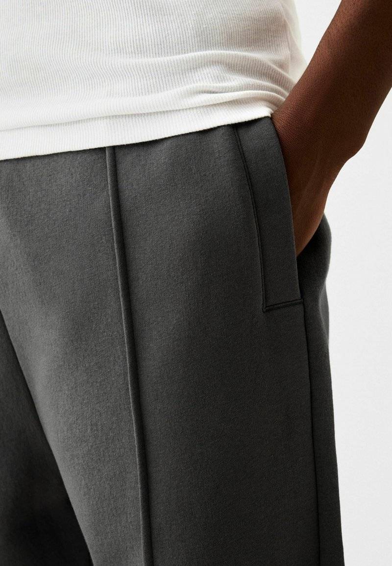 Bershka Bershka WIDE - Tracksuit bottoms - dark grey Bis zu 50% Rabatt