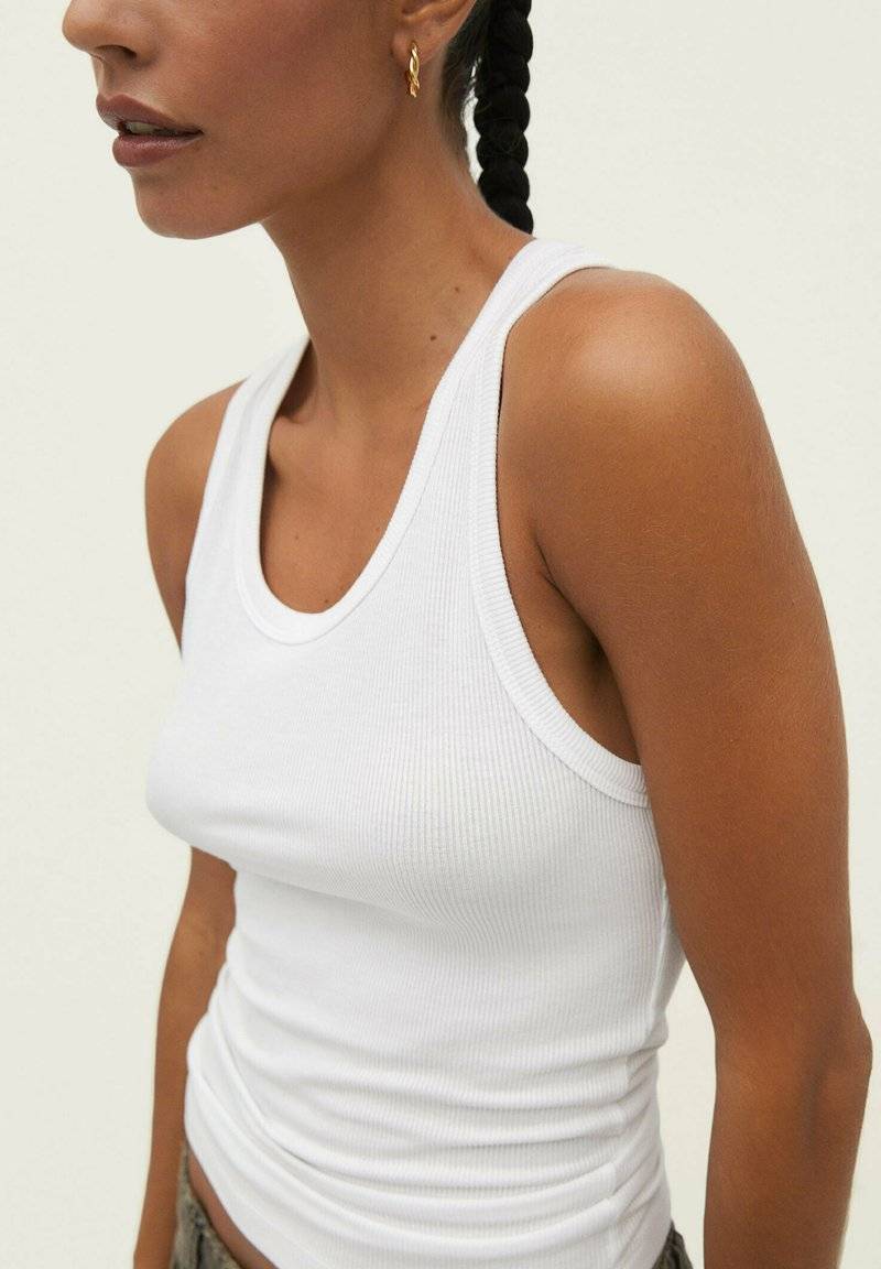 Stradivarius Stradivarius RACERBACK - Top - white denim Clearance-Verkauf