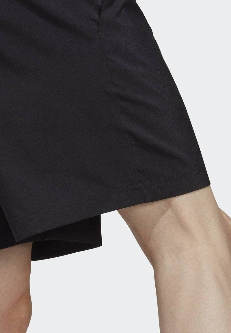 adidas Sportswear adidas Sportswear AEROREADY ESSENTIALS CHELSEA SMALL - Sports shorts - black Neuheiten