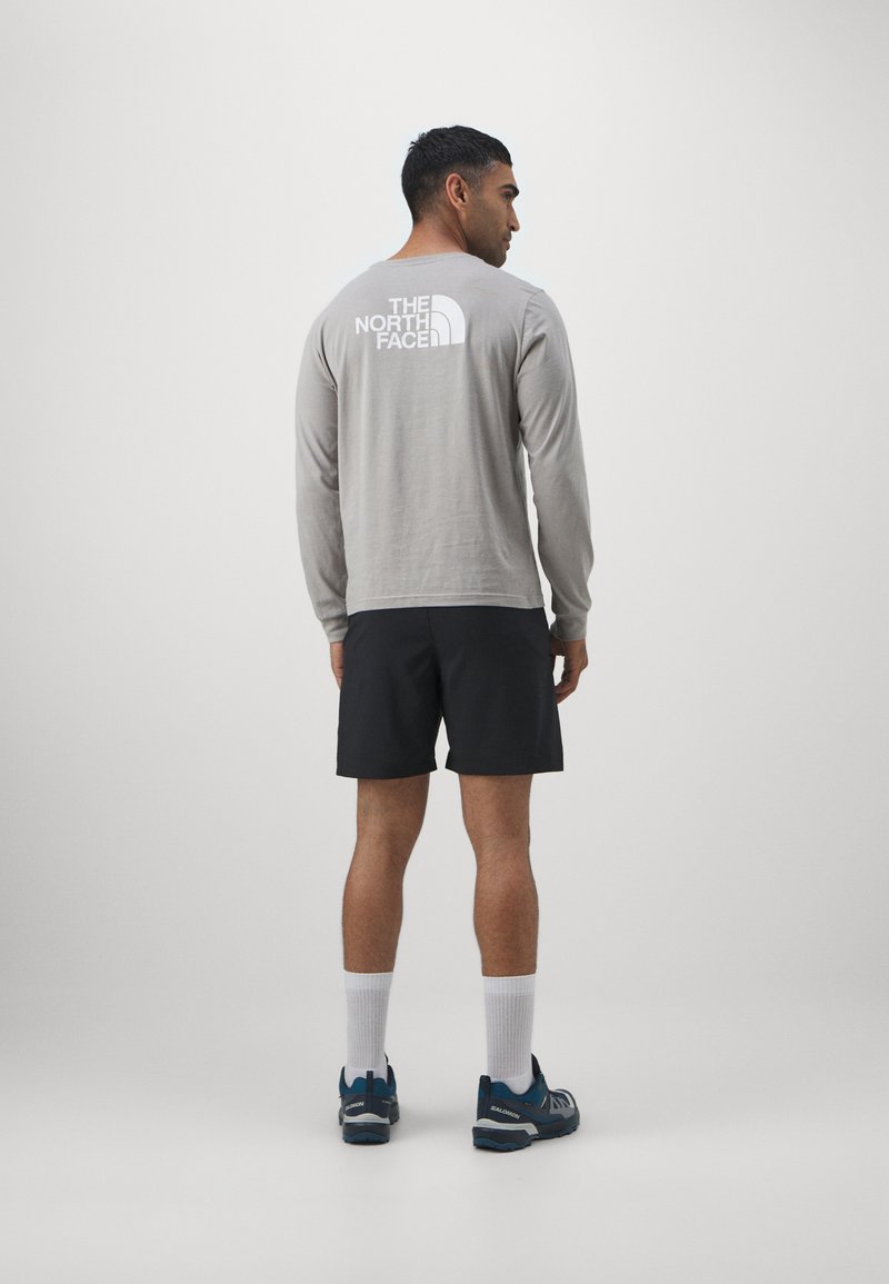 The North Face The North Face 24/7 SHORT - Sports shorts - black Kostenlose Rückgabe