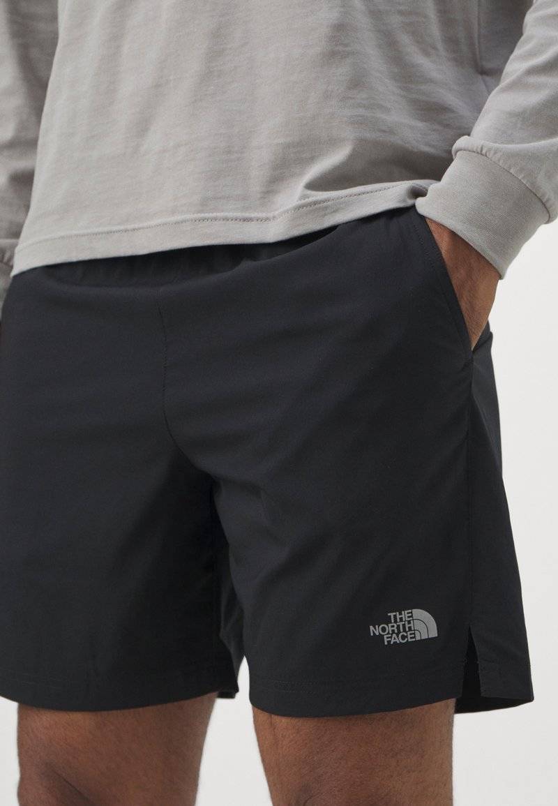 The North Face The North Face 24/7 SHORT - Sports shorts - black Kostenlose Rückgabe