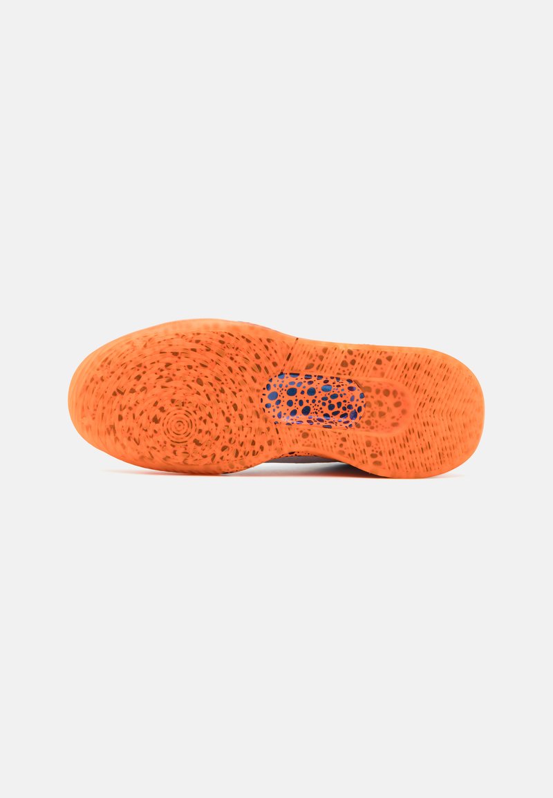 Nike Performance Nike Performance KIDS CROSSCOURT OLY UNISEX - Competition running shoes Neueste Stile