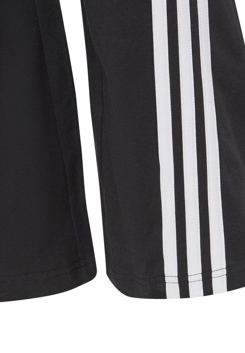 adidas Performance adidas Performance FUTURE ICON 3-STRIPES FLARED - Tracksuit bottoms Heißer Verkauf
