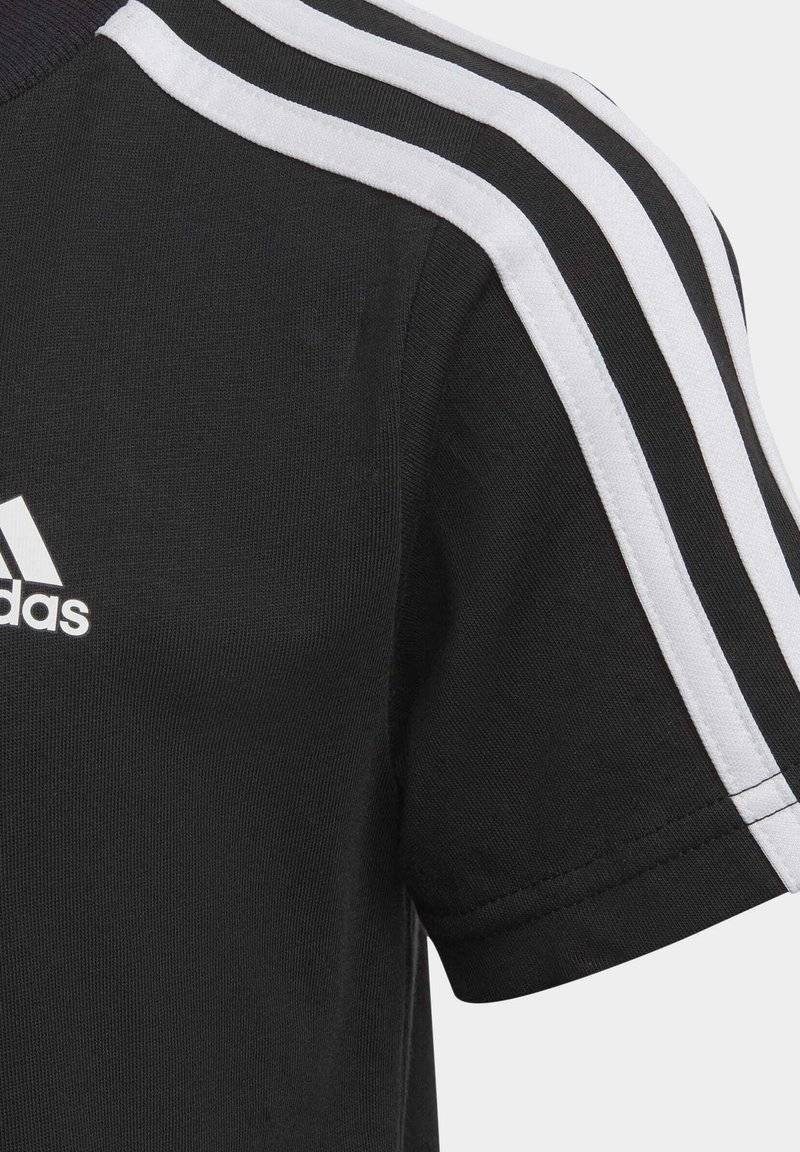 adidas Performance adidas Performance TEE UNISEX - Print T-shirt - black white Bestseller
