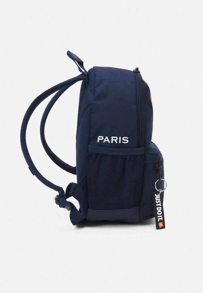 Nike Performance Nike Performance PARIS ST GERMAIN MINI UNISEX - Rucksack JETZT KAUFEN