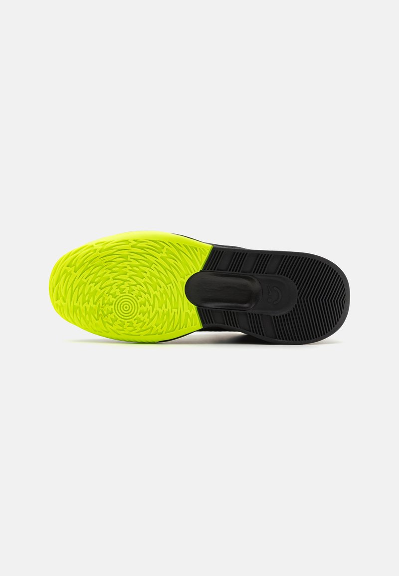 Nike Performance Nike Performance KIDS CROSSCOURT UNISEX - Competition running shoes Vierteljährliche Förderung