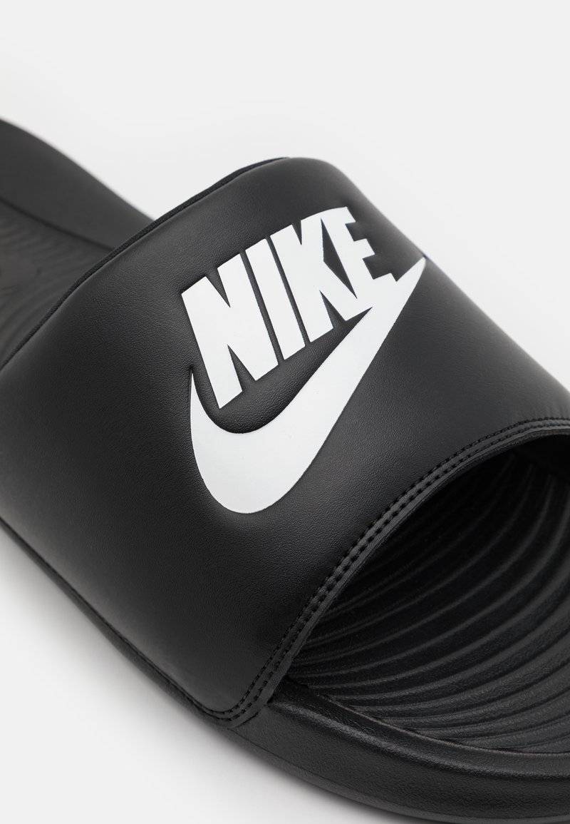 Nike Sportswear Nike Sportswear VICTORI ONE SLIDE - Pool slides Im Verkauf