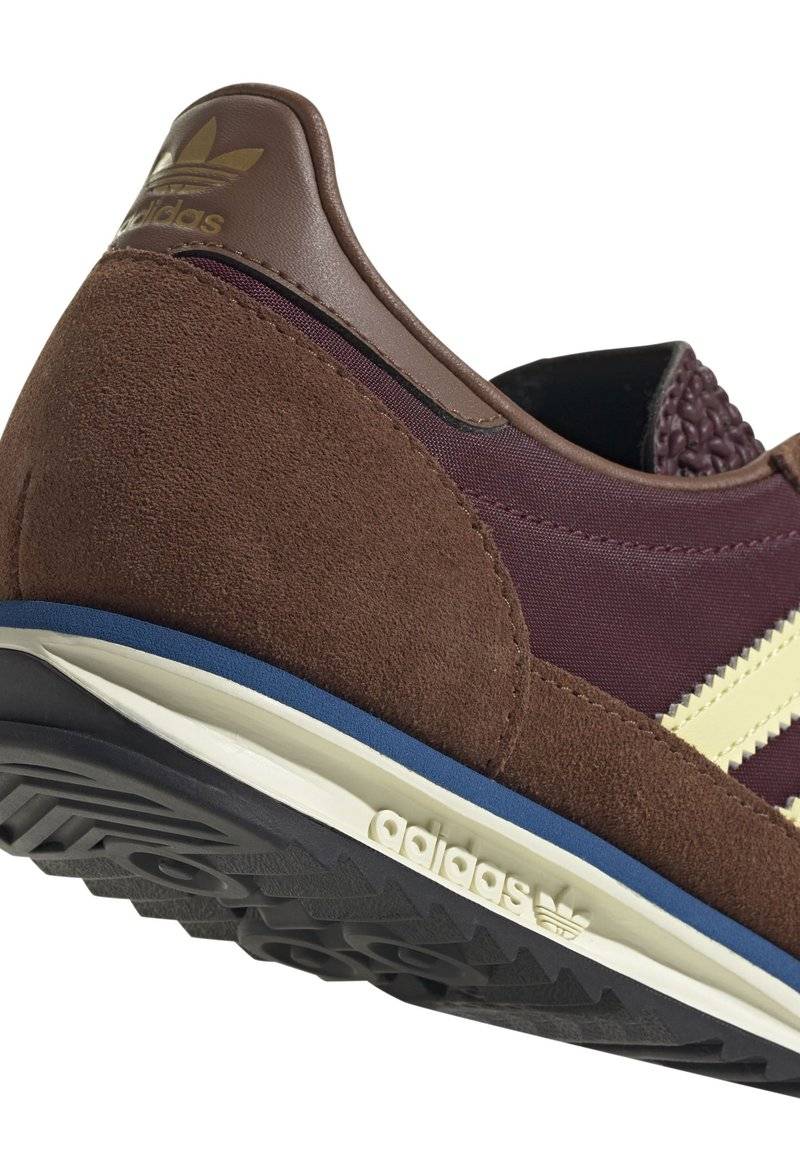 adidas Originals adidas Originals SL72 OG - Trainers - maroon almost yellow preloved brown Outlet