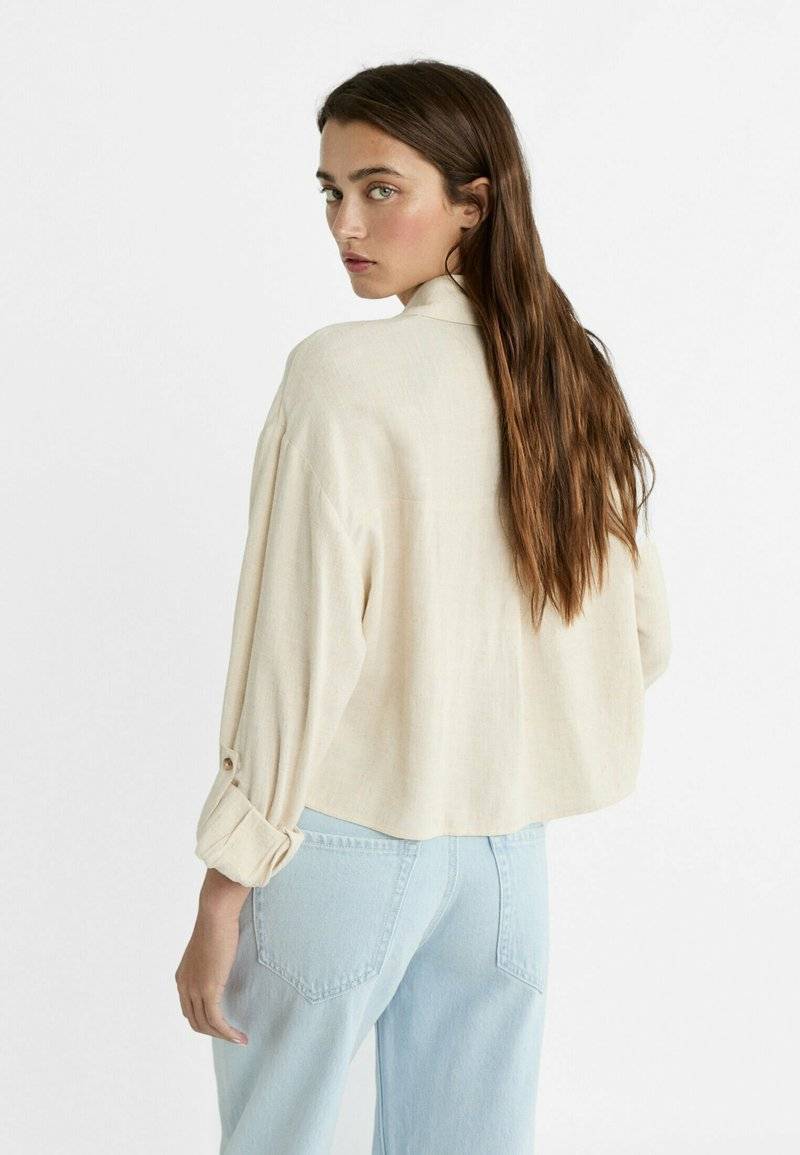 Stradivarius Stradivarius Button-down blouse - stone Räumungsverkauf