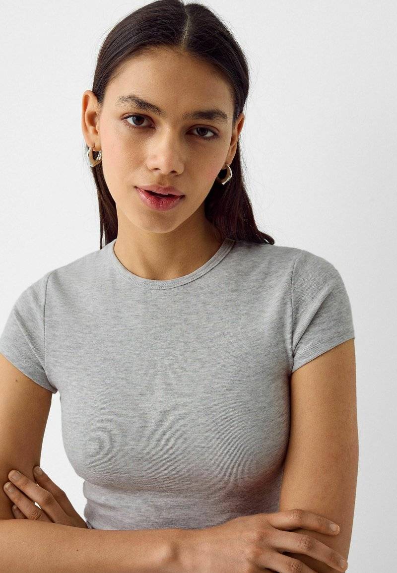 Bershka Bershka SHORT SLEEVE ROUND NECK 2 PACK - Basic T-shirt - white Letzte 3 Tage