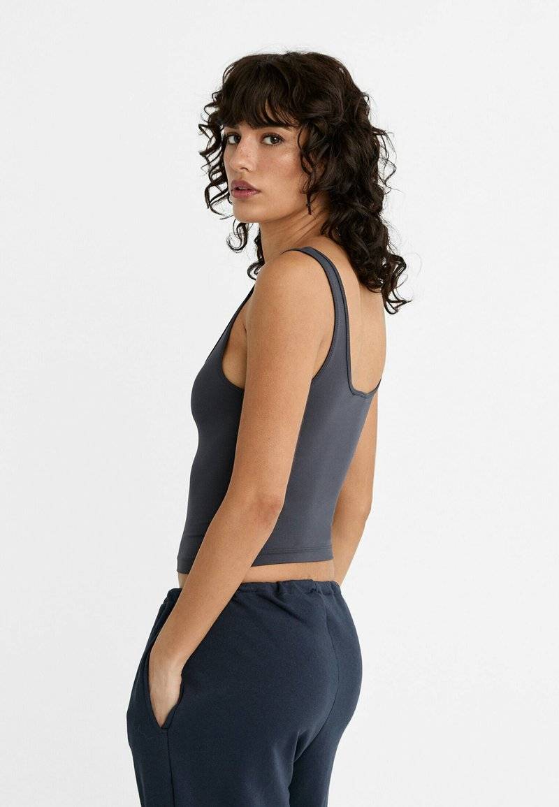Stradivarius Stradivarius Top - dark blue Letzter Tag