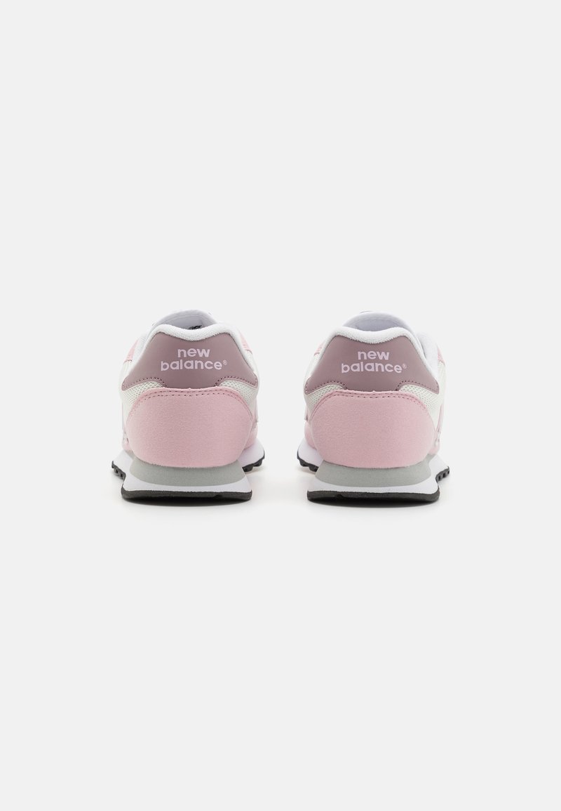 New Balance New Balance GW500 - Trainers - alpha pink Exklusivangebot
