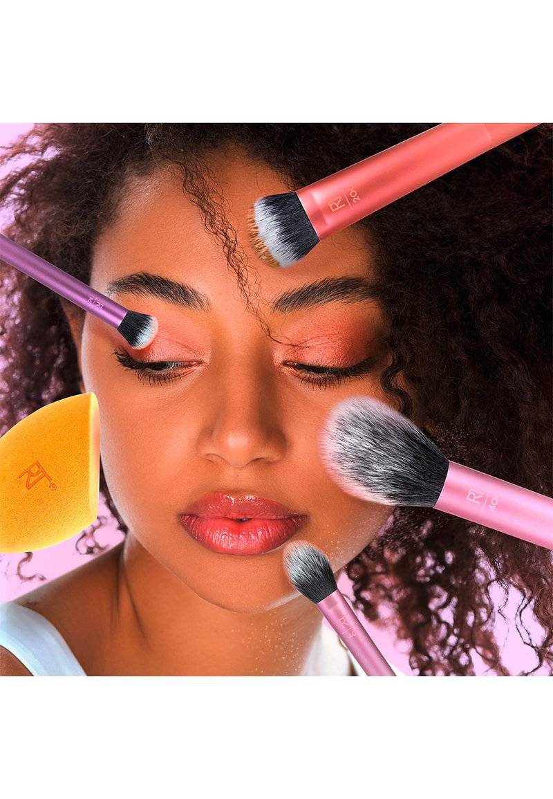 Real Techniques Real Techniques EVERYDAY ESSENTIALS SET - Makeup brush set Top Angebot