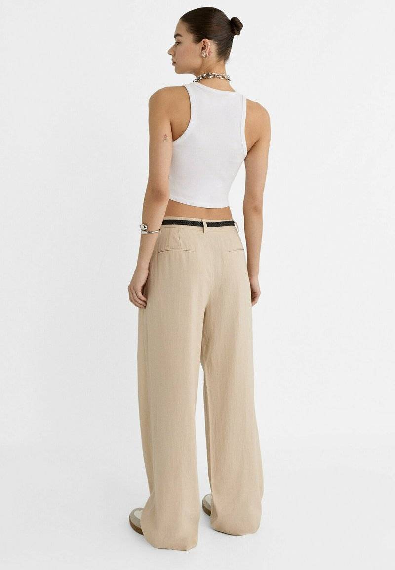 Stradivarius Stradivarius WITH BELT - Trousers - beige Bis zu 50% Rabatt