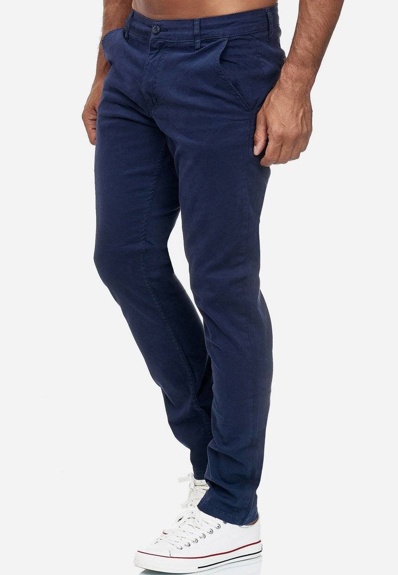 Tazzio Tazzio Chinos - navyblau Begrenzt auf 3 Tage