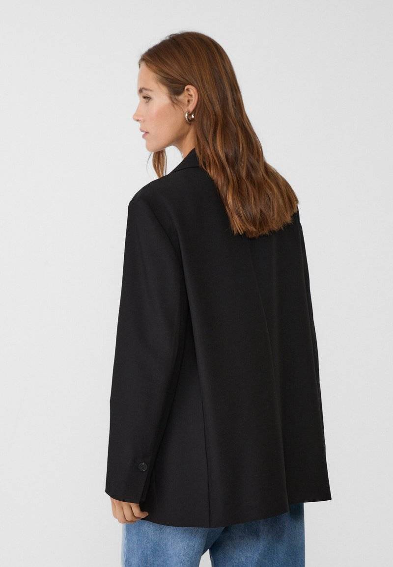 Stradivarius Stradivarius REGULAR FIT - Short coat - black zollfrei