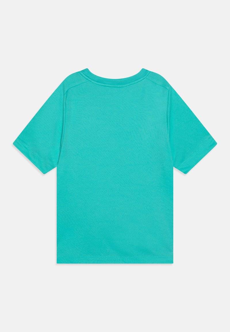 Nike Performance Nike Performance DF MULTI UNISEX - Sports T-shirt Verkauf
