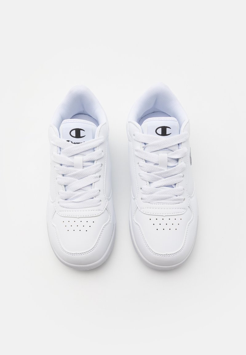 Champion Champion NEW COURT UNISEX - Training shoe - white Exklusivangebot