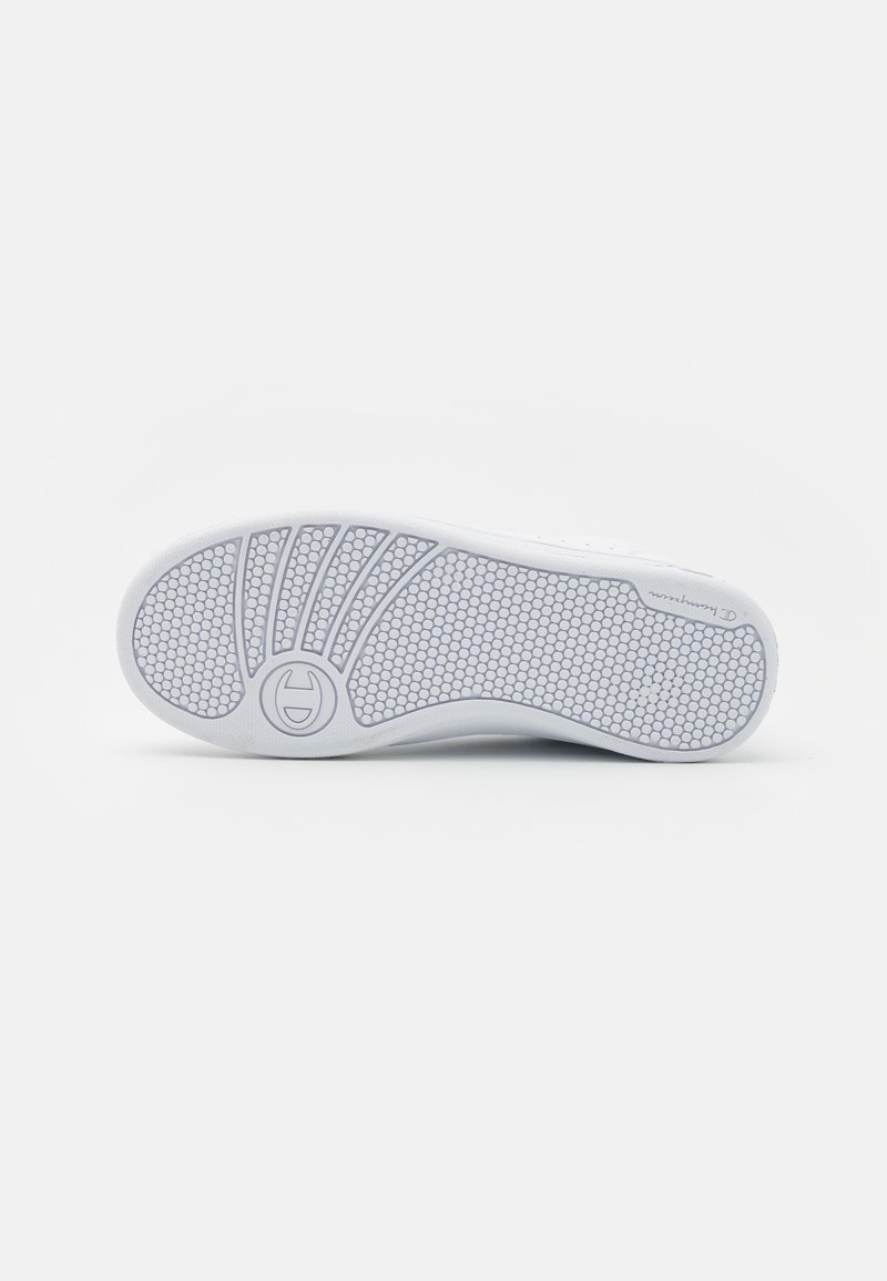 Champion Champion NEW COURT UNISEX - Training shoe - white Exklusivangebot