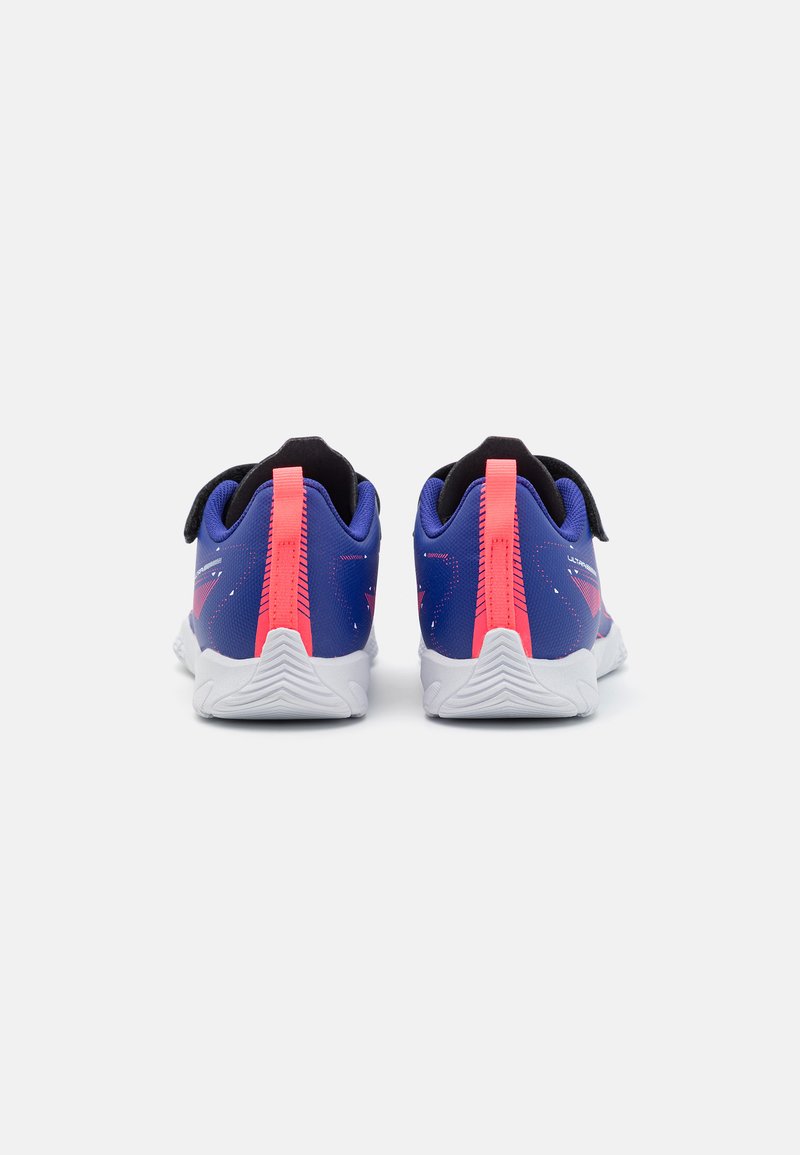 Puma Puma ULTRA 5 PLAY IT JR UNISEX - Indoor football boots Bis zu 60% Rabatt